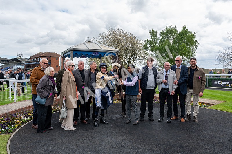 240425-Race 1-Tropical Dreamer-3304 - Race 1