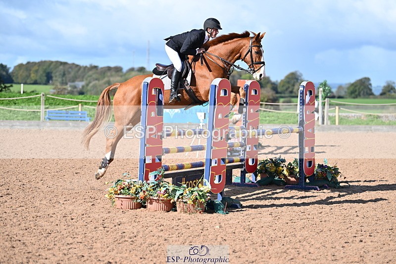 231014A-114805-04489 - Cls 18 Newcomers & 1.10m Open