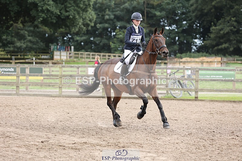 240804-164444-17038 - 717-Florence_Scard-Morgan-WESTON_JEMIMA