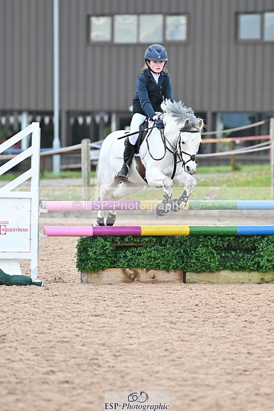 231203A-134240-01442 - Cls 23 Stepping Stones 128cm & 138cm