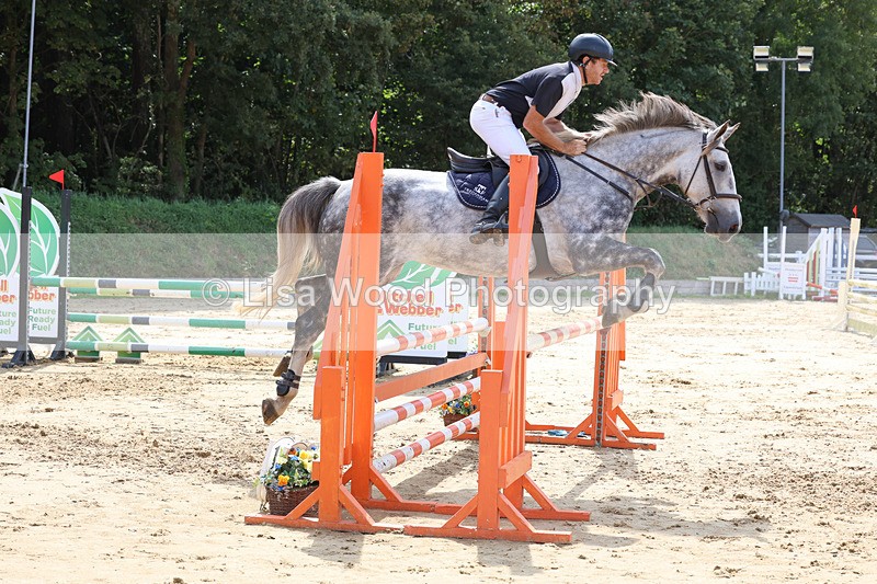 3E7A3677 - Class 4: Senior British Novice/90cm open