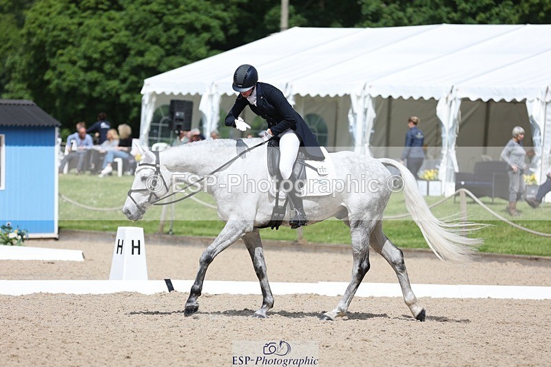 240524-110448-07585 - 267-VAN_KAUNITZ-Jemima_Howden