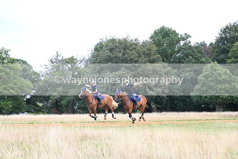 DSC_6094 - Time at Statue 12:17 to 12:44