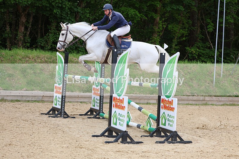 3E7A9725 - Class 9: Senior Foxhunter/1.20 open