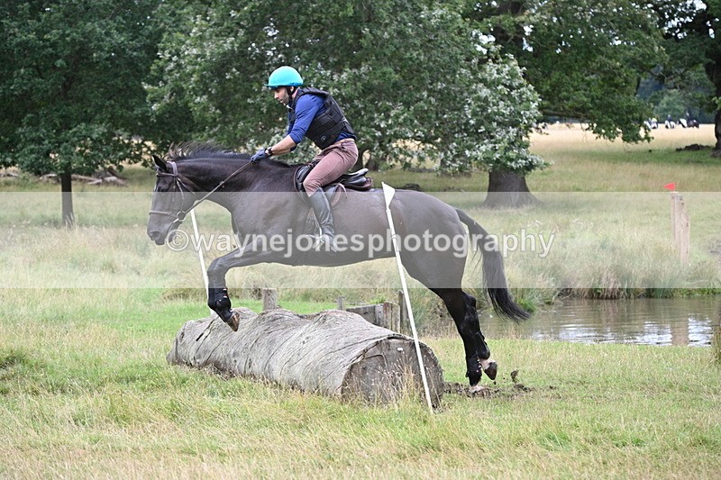 WJ7_2976 - Time at Water 11:37 to 12:13