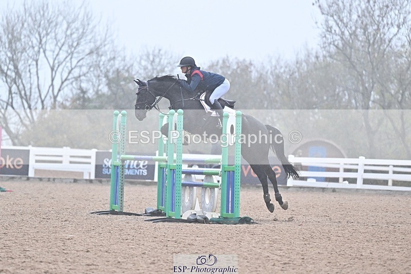 251029-114517-00376 - Newcomers and 1.10m