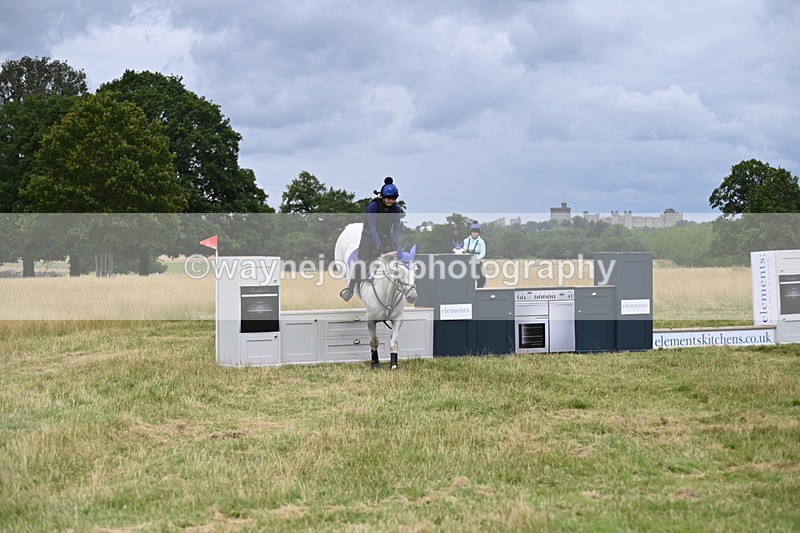 WJ6_4586 - Time at Jump 13:04 to 13:34