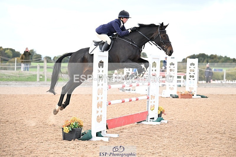 251005-144523-03969 - Cls 21 Newcomers and 1.10m