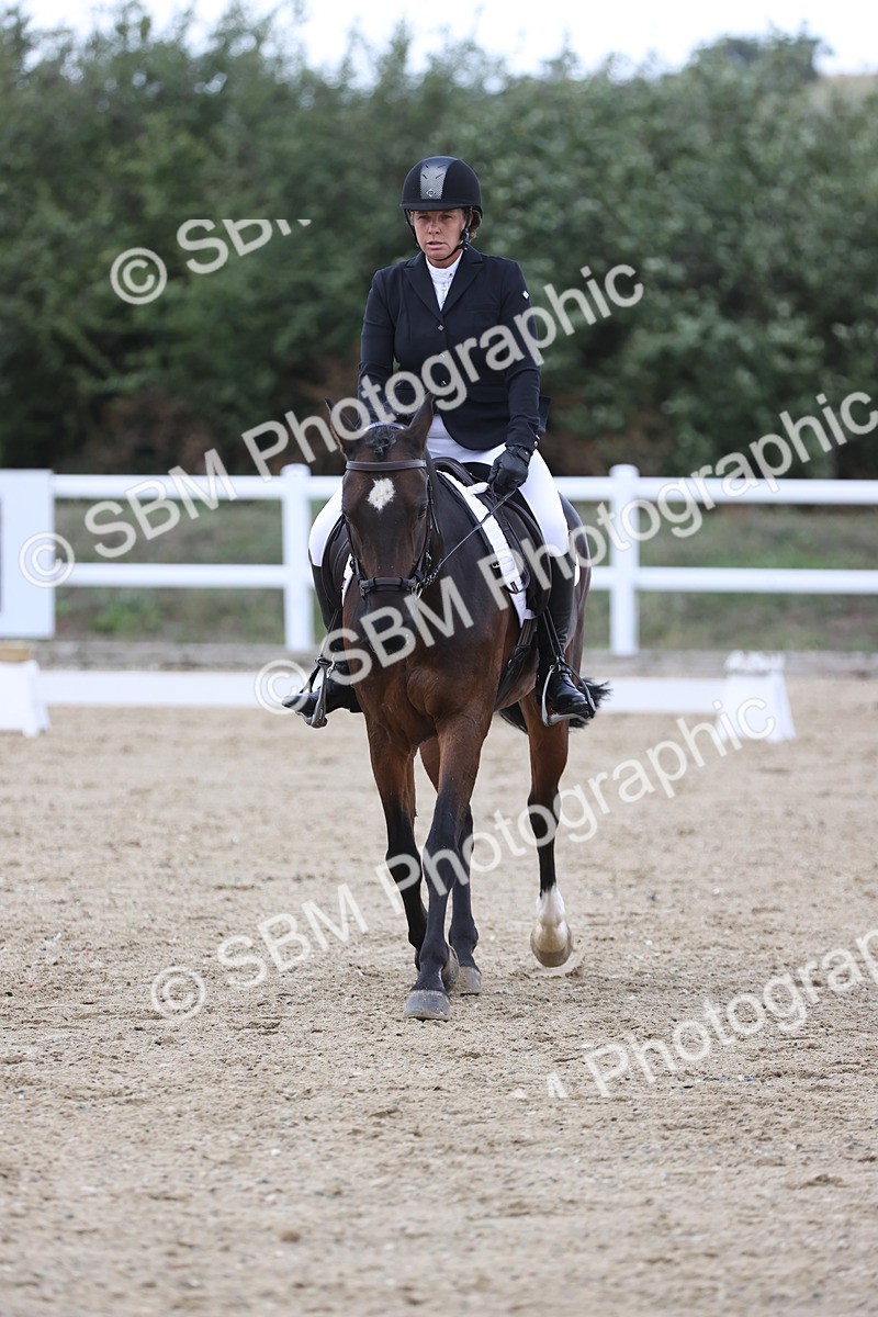 SBM_003974 - Class 9 - Novice 3 Champs