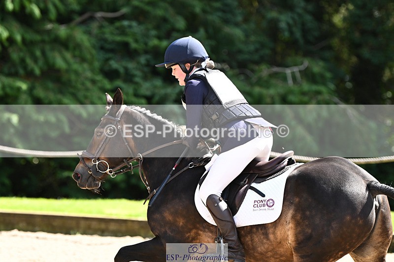 240824X-140846-29235 - 80cm Round 2 13.30 to 14.30