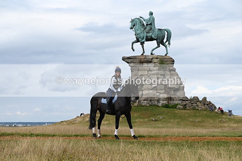 DSC_7679 - Time at Statue 13:16 to 13:52