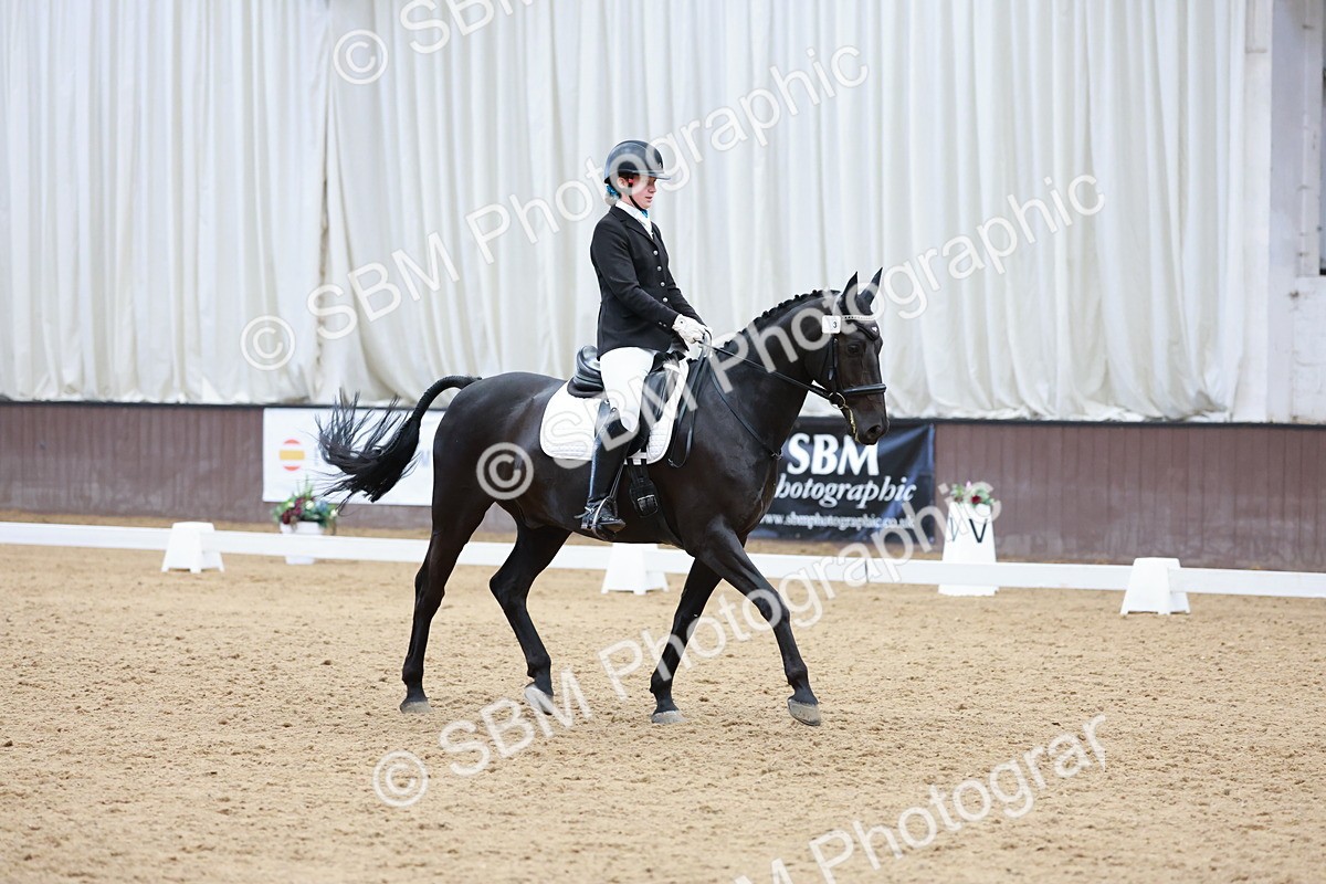 SBM_009912 - Class 6b - Novice 6 - 12.40-13.43