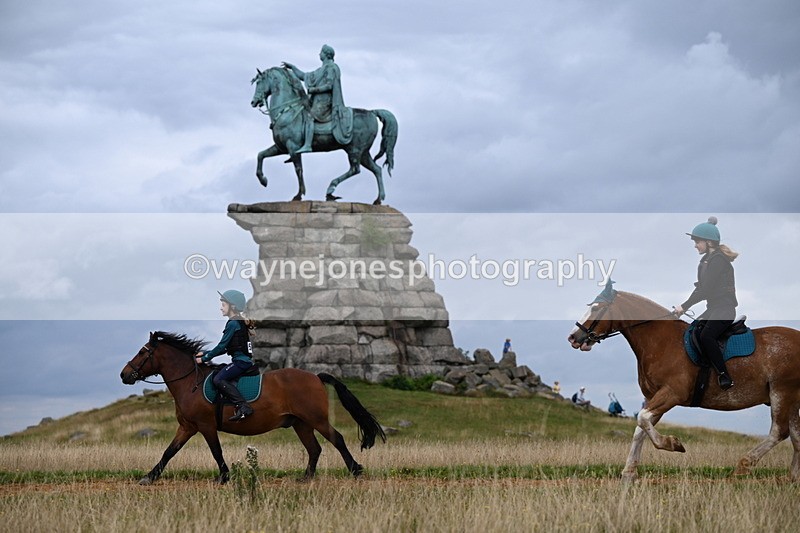 DSC_5182 - Time at Statue 11:10 to 11:42