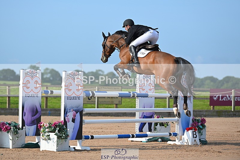 230721A-085939-04827 - Cls 2, 2 Star Small 1.30m