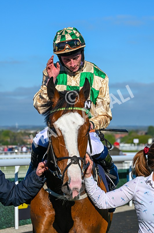 230426-Race 8-Barbury Boy-6031 - Race 8