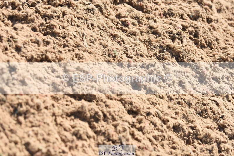 230915A-150142-00734 - Cls 12 1.05m Amateur Qualifier