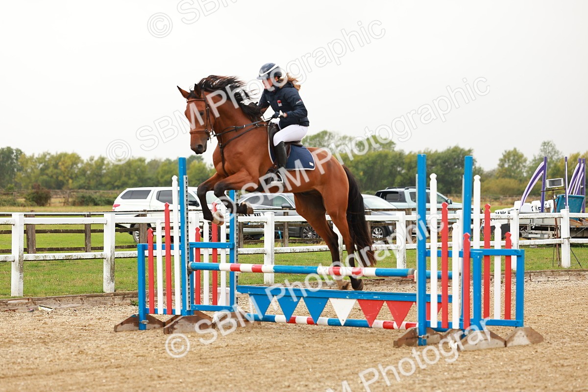 SBM_000111 - Class 1 - Clear Round