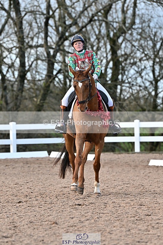 241214-150541-03091 - 137-Tyler.Bradshaw-Gijsbert