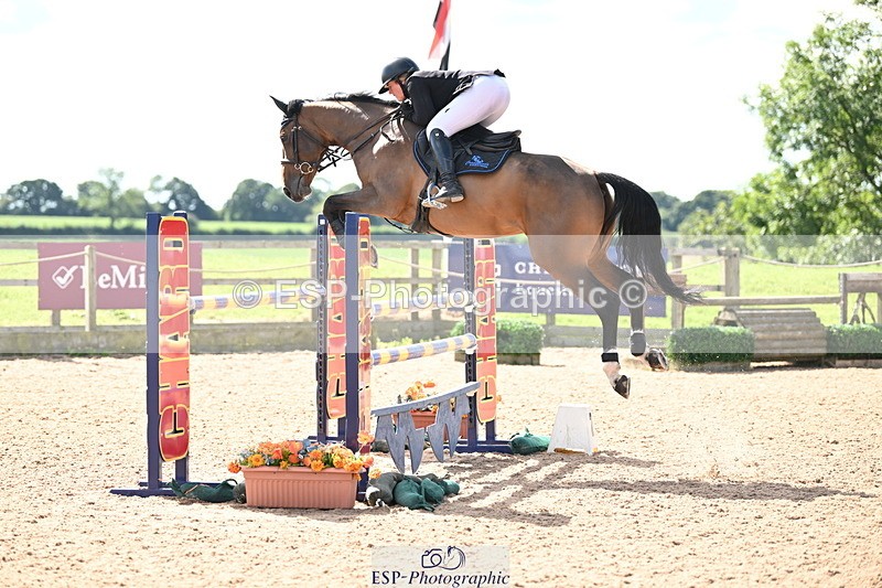 240913A-124433-04415 - Cls 15 Snr Foxhunter