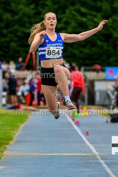 Sen25SAT-926239 - Field Female Set Two