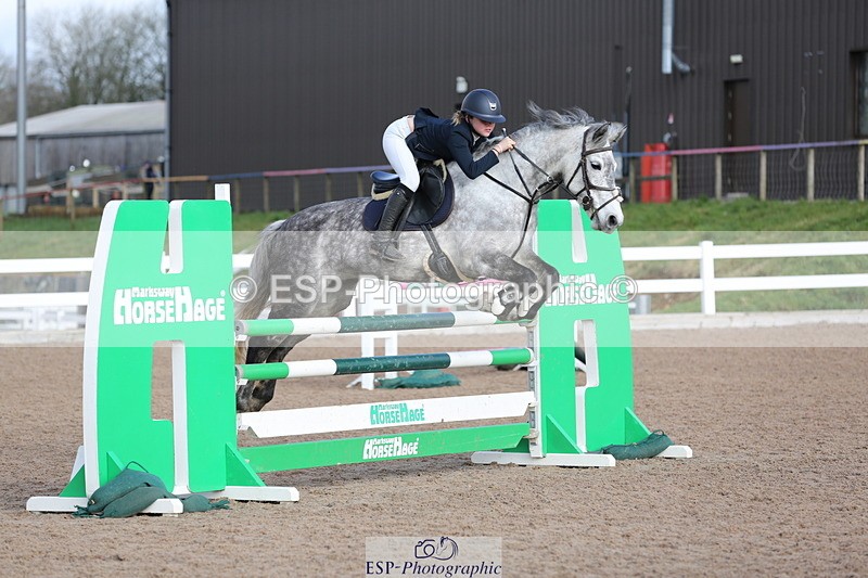 240211A-113559-02492 - Cls 5 Pony Newcomers & 1m Open