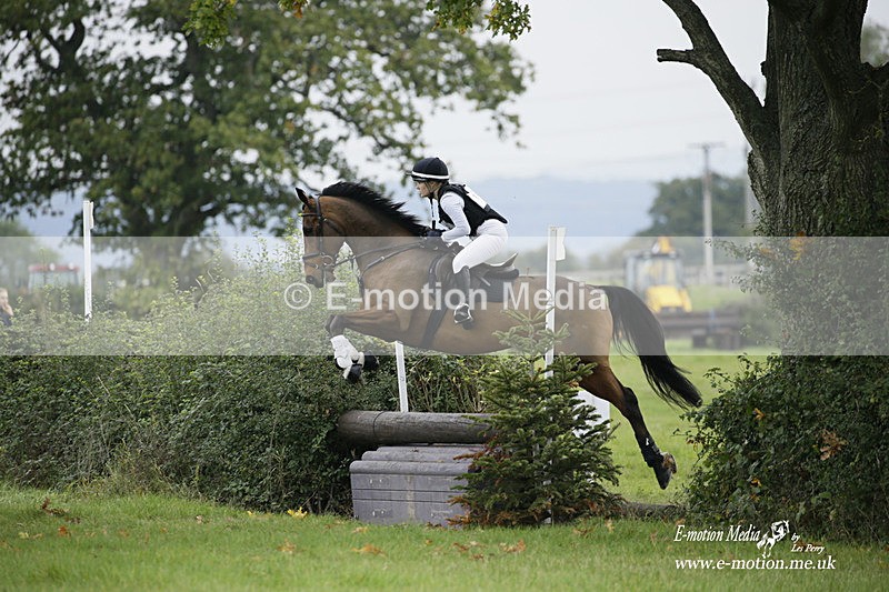  WWHT 171021 2200 - Novice Pairs (0.80m)  17/10/21