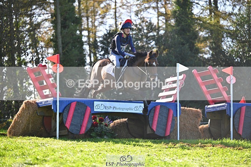 241026-125733-13444 - 450-Erin.Dovey-MONEYHILLS.PAGEANT