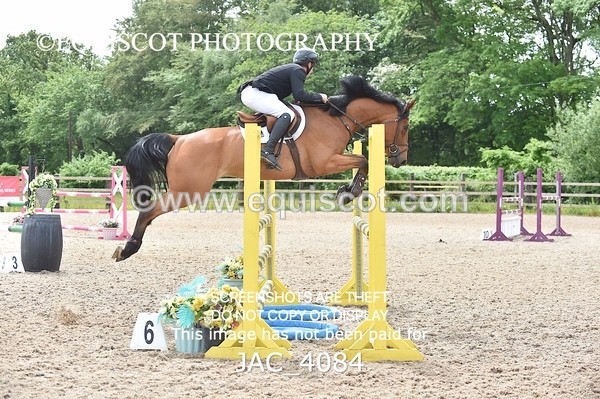 JAC_4084 - CLASS 4 - SAT -Senior Newcomers/ 1.10m Open