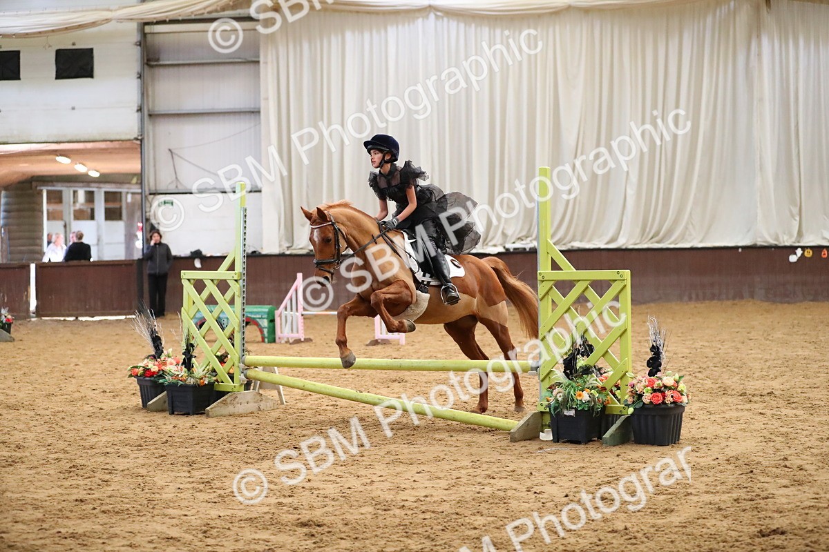 SBM_001272 - Class 3 - Horse & Hound