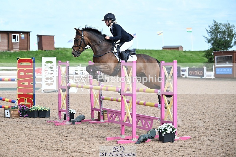 260627-174050-05809 - Cls 27 Foxhunter and 1.10m