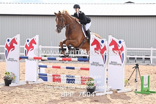 BPP_7604 - CLASS 15 FRI Senior 1.05m Open