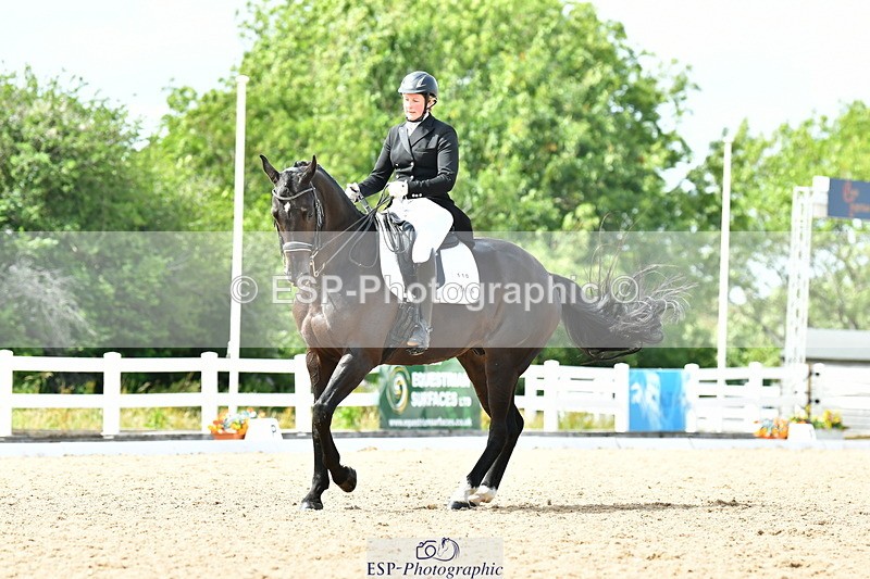 230702A-160218-11081 - Cls 37 + 42 FEI PSG + GP