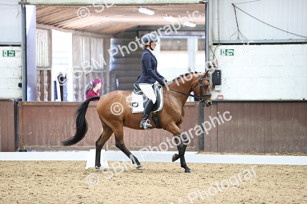 SBM_001432 - Novice 4 - 11.15-13.22