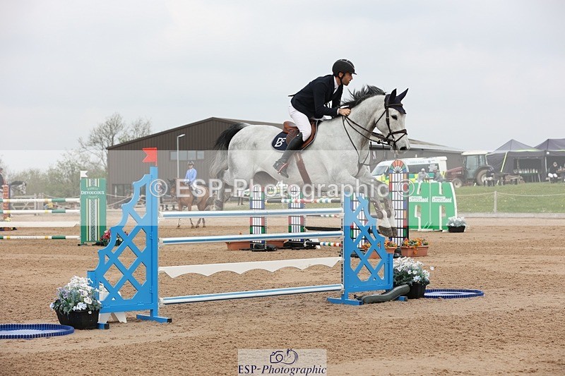 250424-113627-04958 - Cls 1 - 2 Star Small Tour