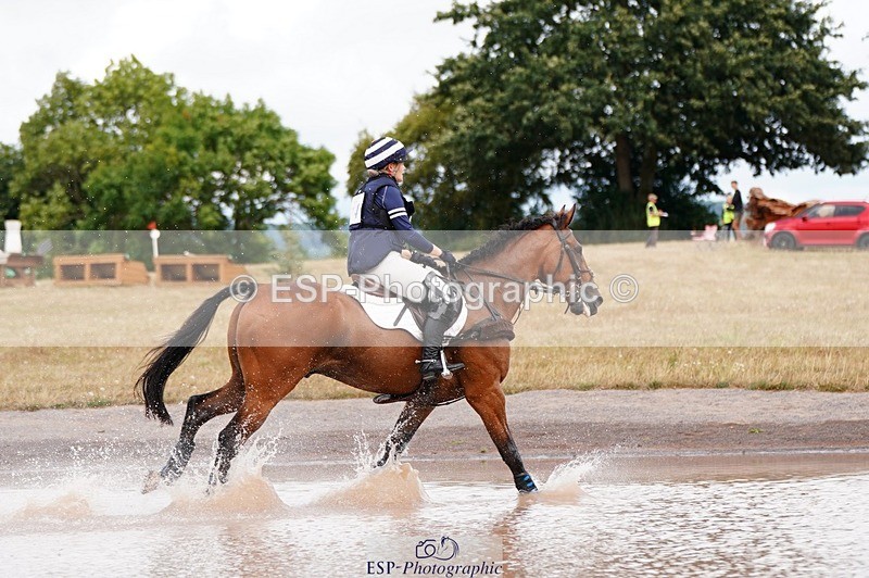 250803A-152244-16543 - P-714-Skye.Pleydell-Bouverie-SUPER.VISION