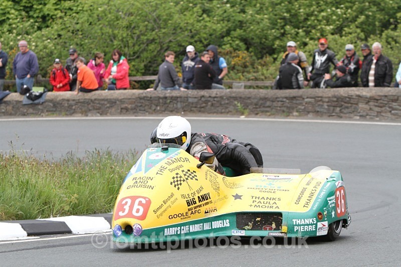  - Sidecar Race 1