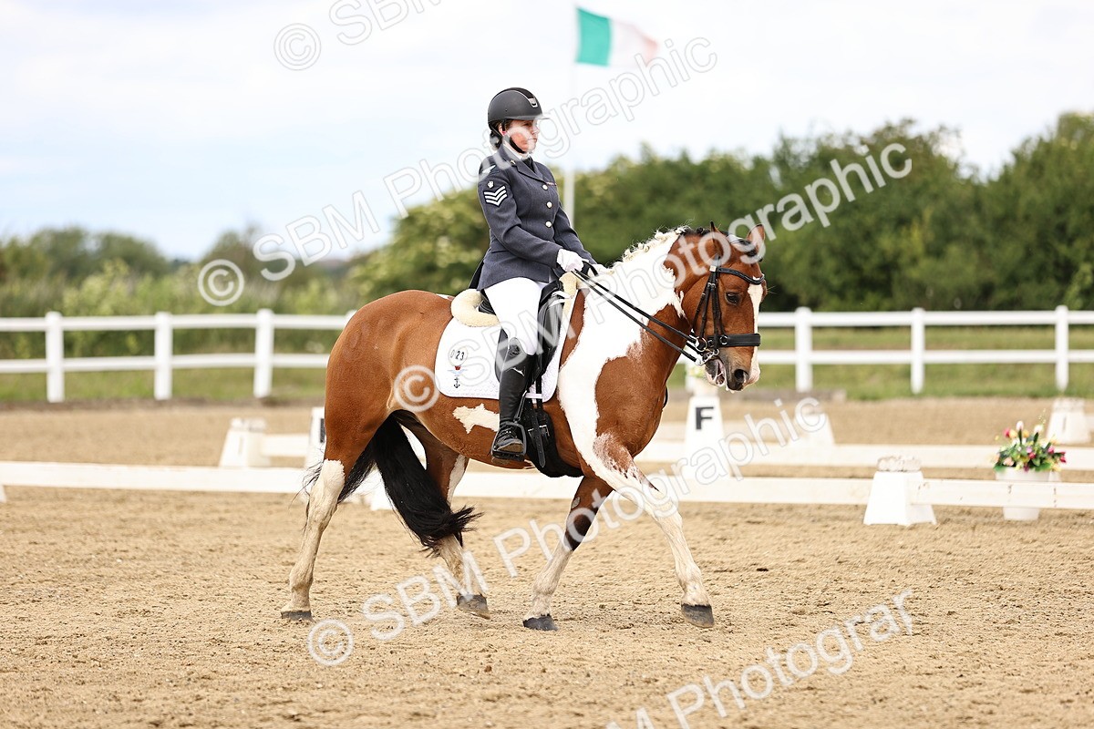 SBM_010207 - Class 8b - Medium 6 - 12.53-14.11