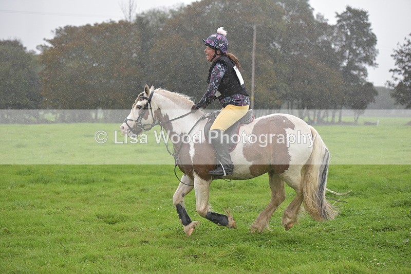 RAY_9263 - Class 1: 65cm: Ski Jump