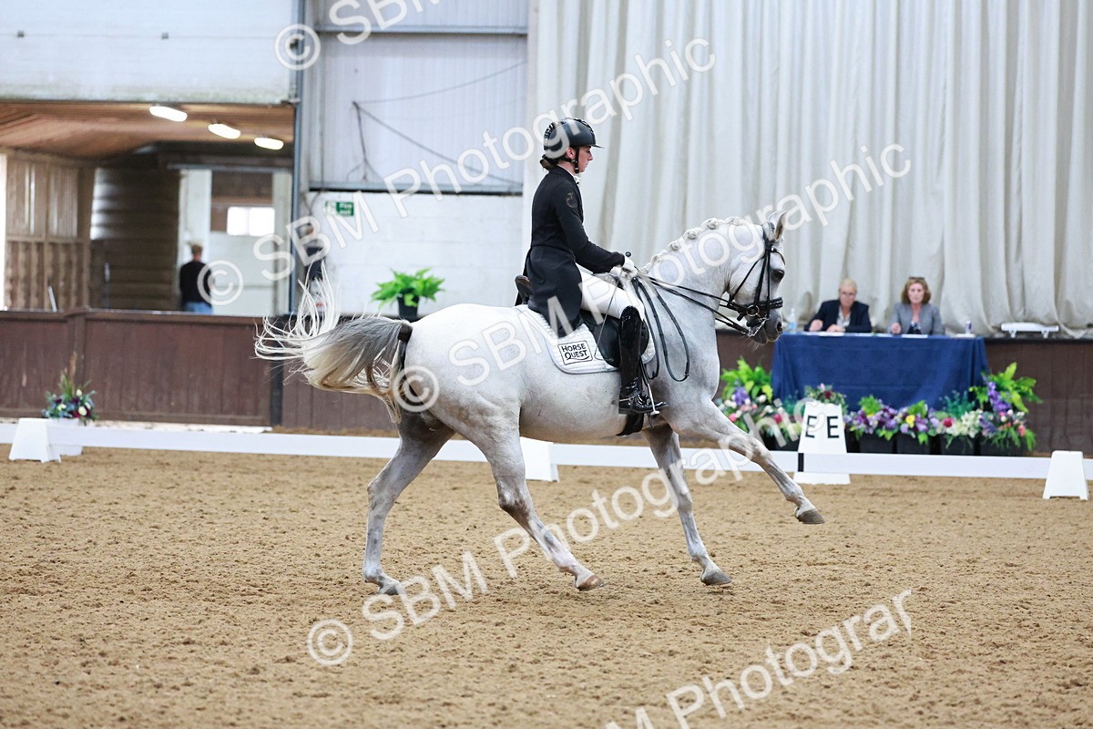 SBM_020952 - Class 13 - FEI INT I - 16.26-17.14