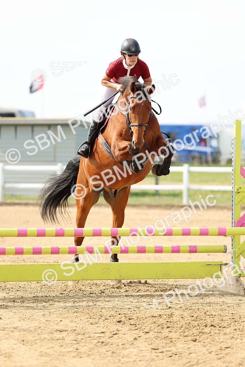 SBM_003898 - Class 15 - Clear Round