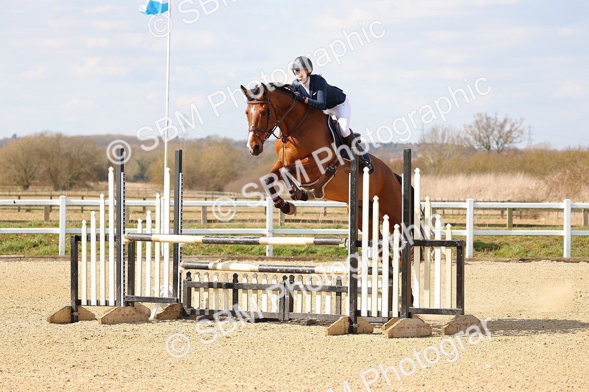 SBM_001394 - Class 4 - Senior Newcomers - 1.10m