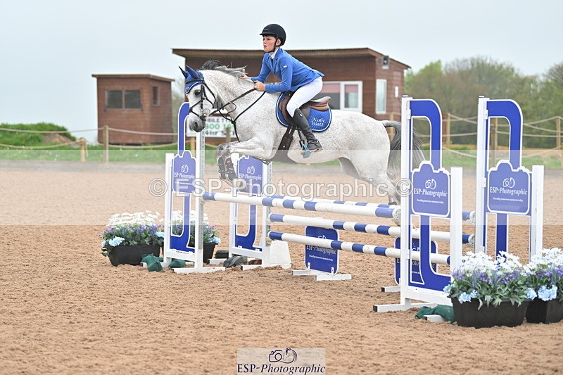 240505A-110522-04744 - Cls 3  Pony Discovery & 90cm Open