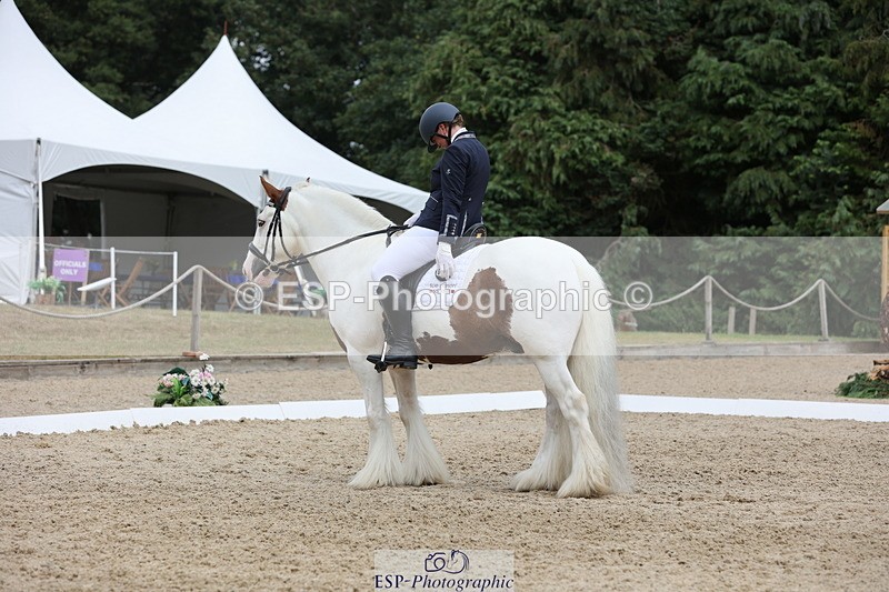 250718A-140249-01694 - 092-Rachael.Smaldon-Nadderbrook.Biscuit