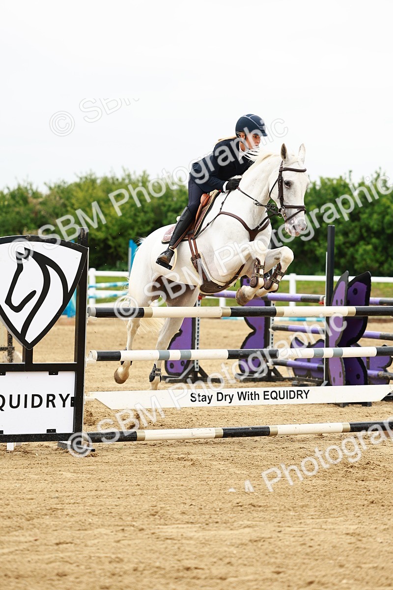 SBM_001086 - Class 5 - Senior Foxhunters - 1.20m