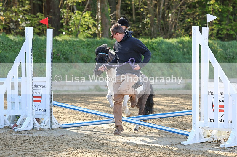 3E7A2985 - Class 1A: 40cm Lead rein
