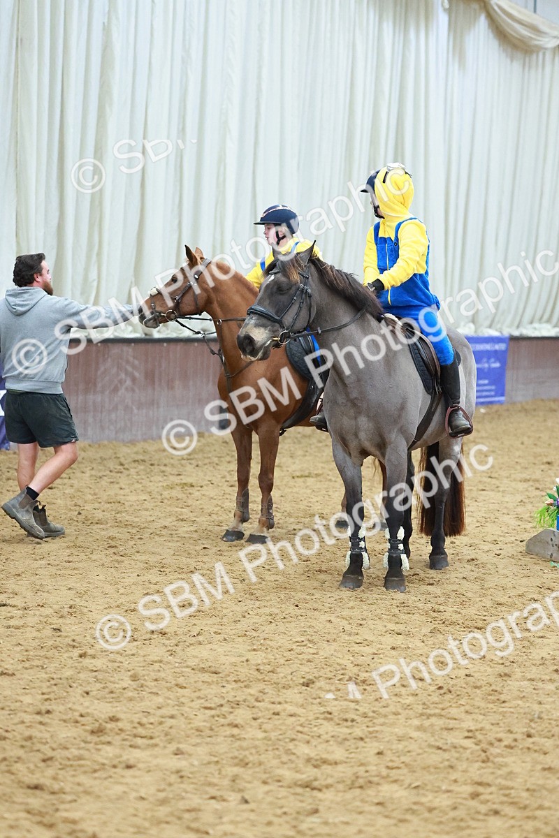 SBM_002896 - Class 4 - Pairs