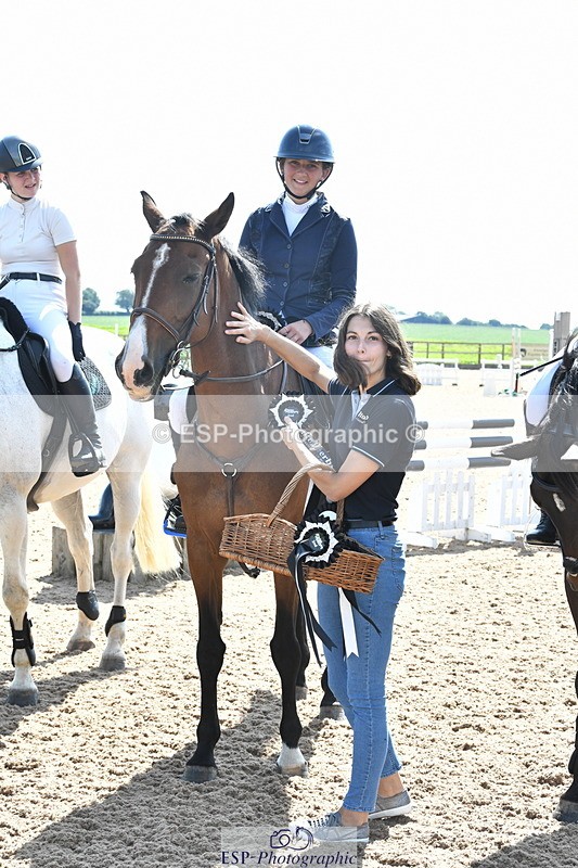 230903A-134634-04873 - Cls 15B U21 Intro 1m