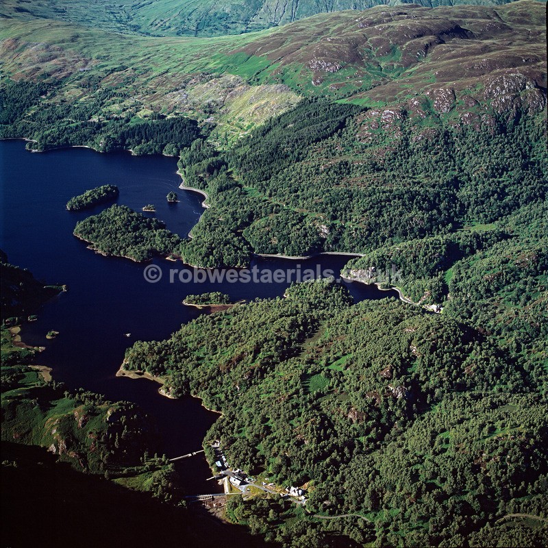 A00539B The Trossachs and Loch Katrine in 2004 - Lochs, glens and rivers