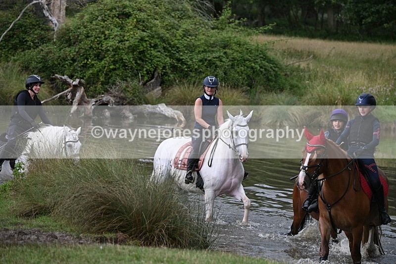 WJ7_4824 - Time at Water 13:26 to 13:59