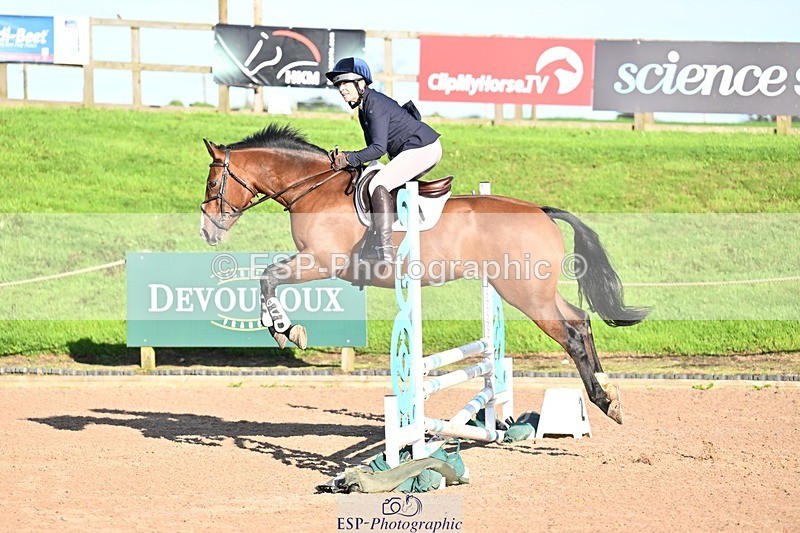 250920-164201-01925 - Cls 23 UnAffiliated 80cm Derby